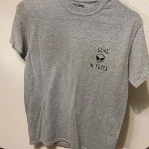 I come in peace alien T-shirt